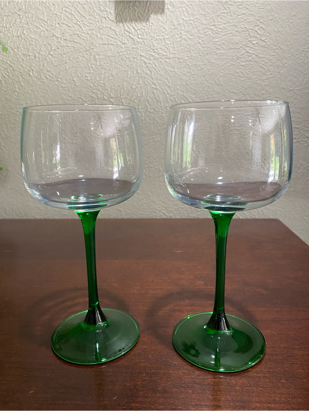 Vintage, Set of 2, Luminarc Stemmed Wine Glasses from France